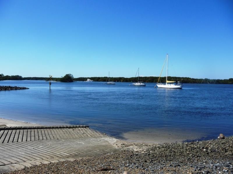 63 Coombe Avenue, Hope Island QLD 4212