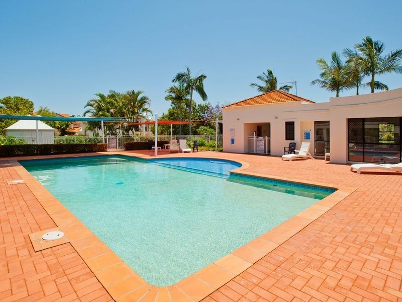 42/60-76 Caseys Road, Hope Island QLD 4212