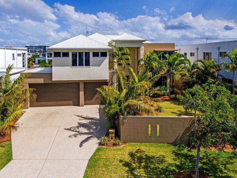 37 North Quay Drive, Biggera Waters QLD 4216