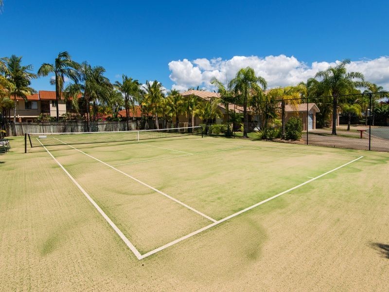 34/264 Oxley Drive, Coombabah QLD 4216