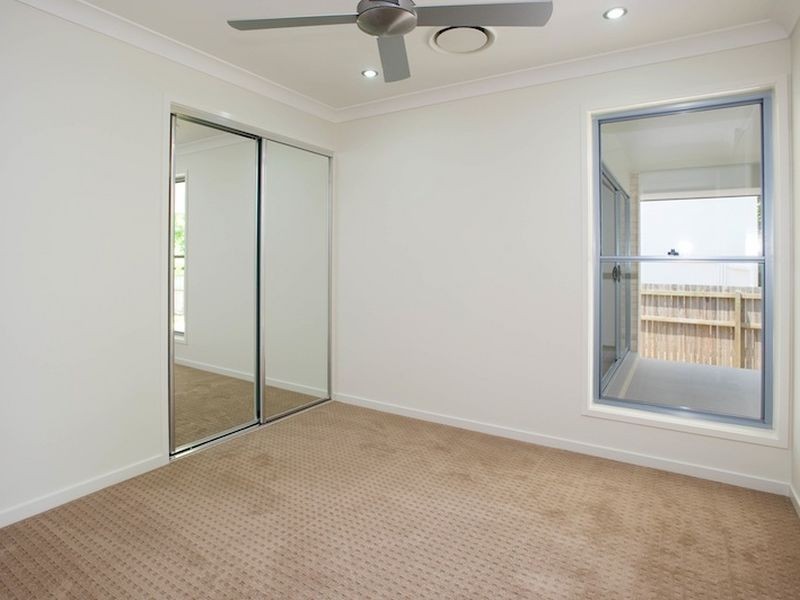 36 Errol Avenue, Paradise Point QLD 4216