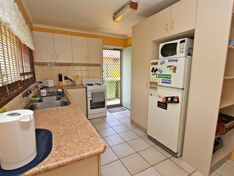 1/9 Drake Avenue, Paradise Point QLD 4216