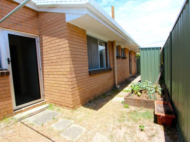 1/9 Drake Avenue, Paradise Point QLD 4216