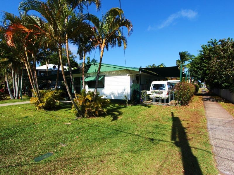 34 Crescent Avenue, Hope Island QLD 4212