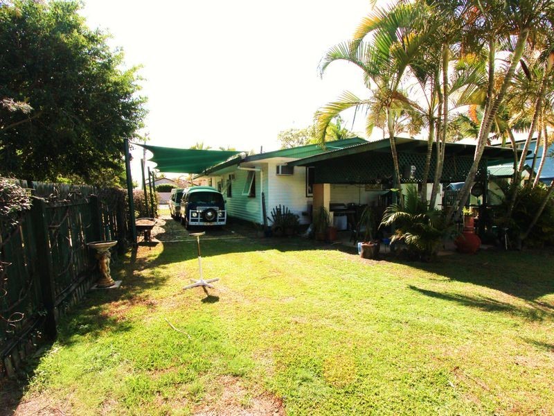 34 Crescent Avenue, Hope Island QLD 4212