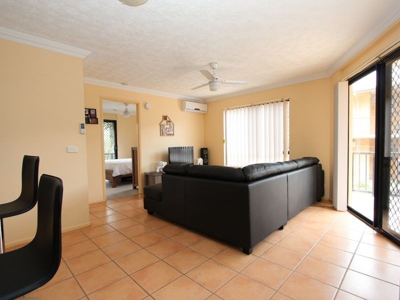 2/47 Bayview Street, Runaway Bay QLD 4216