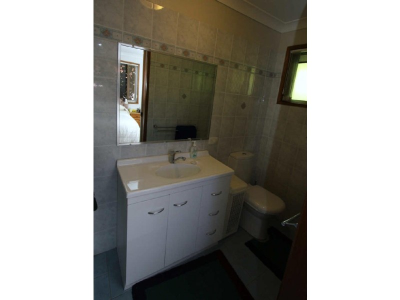 Paradise Point QLD 4216