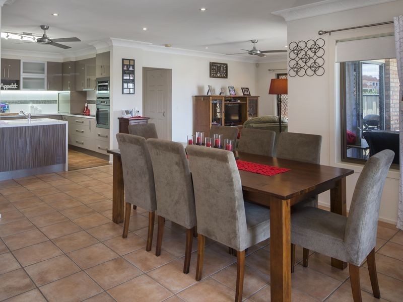 12 Balboa Court, Hollywell QLD 4216