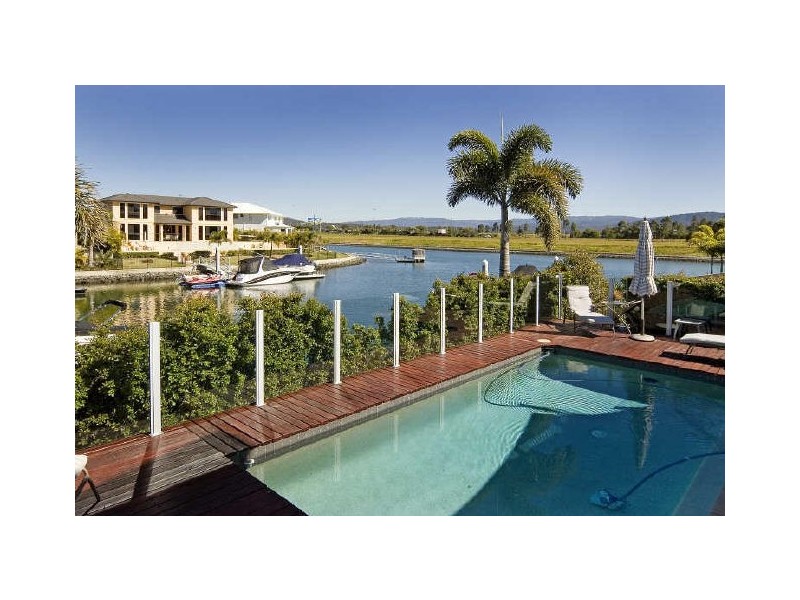 Hope Island QLD 4212