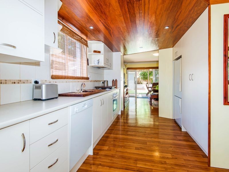 1/15 Victor Avenue, Paradise Point QLD 4216