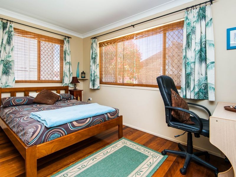 1/15 Victor Avenue, Paradise Point QLD 4216