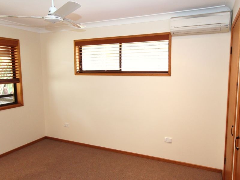 4 Magnolia Avenue, Hollywell QLD 4216