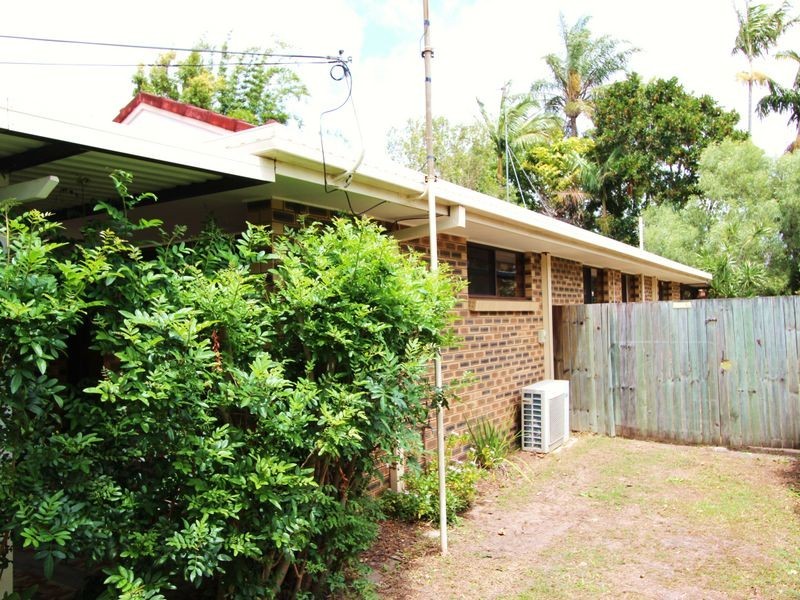 4 Magnolia Avenue, Hollywell QLD 4216