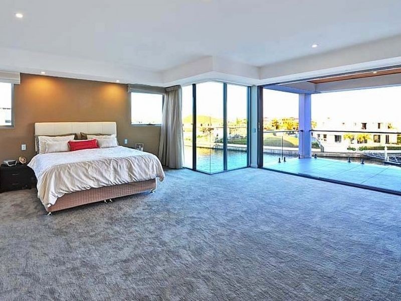 63 The Sovereign Mile, Sovereign Islands QLD 4216