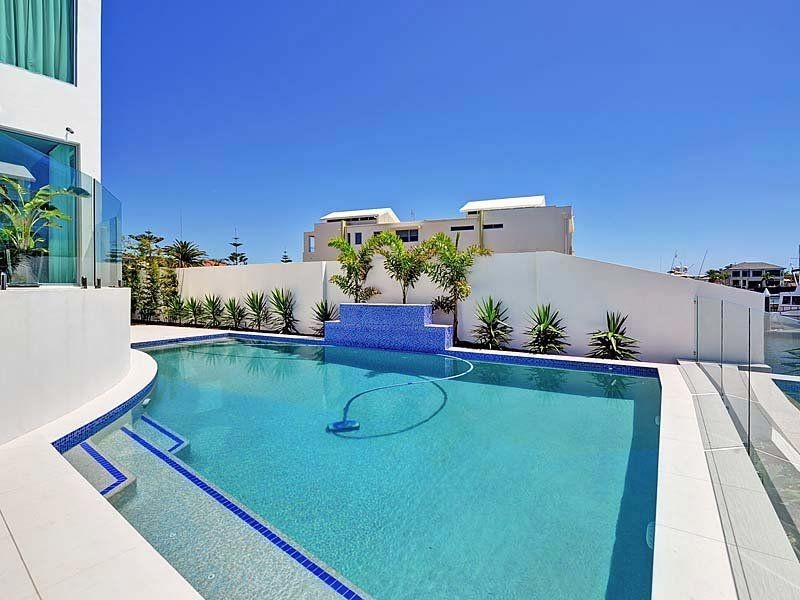 63 The Sovereign Mile, Sovereign Islands QLD 4216