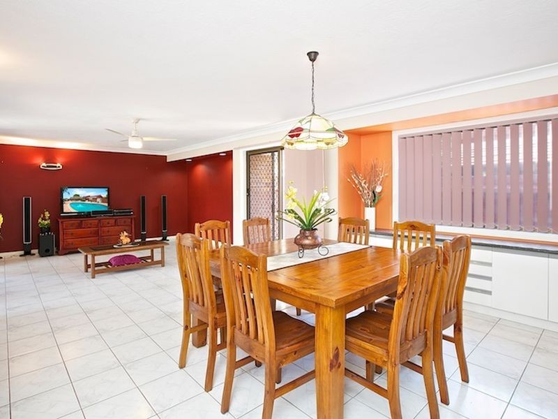 23 Anemone Avenue, Hollywell QLD 4216