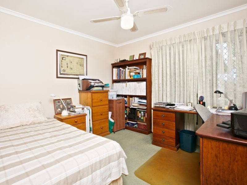 51 Matthew Flinders Drive, Paradise Point QLD 4216