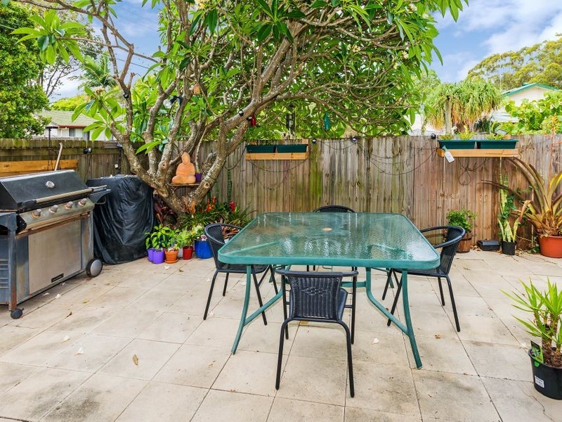 1/14 Terrigal Crescent, Southport QLD 4215