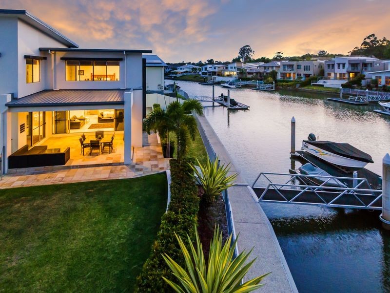 17 North Quay Drive, Biggera Waters QLD 4216