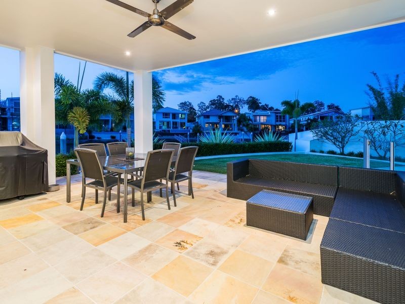 17 North Quay Drive, Biggera Waters QLD 4216