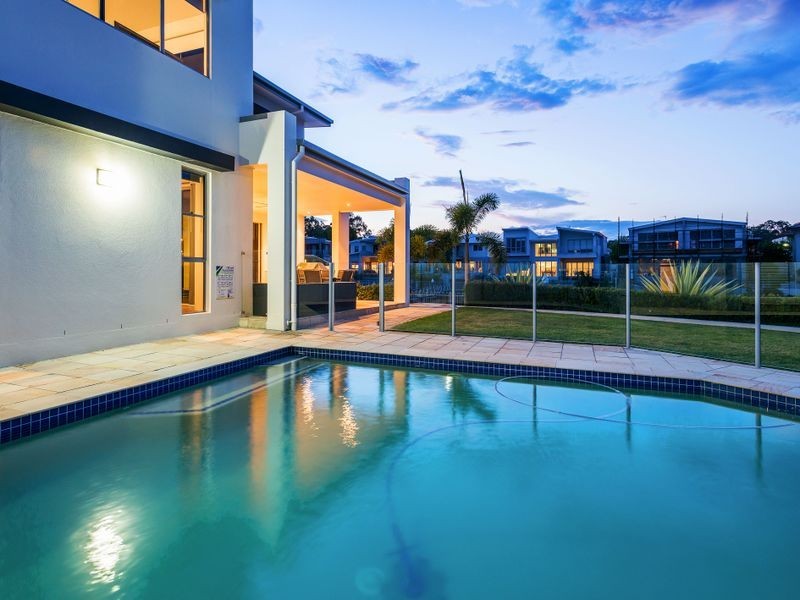 17 North Quay Drive, Biggera Waters QLD 4216