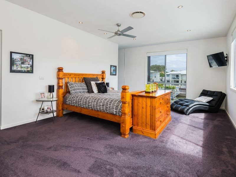 17 North Quay Drive, Biggera Waters QLD 4216