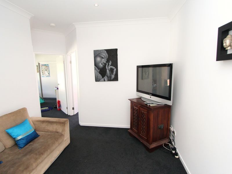 243 Morala Avenue, Runaway Bay QLD 4216