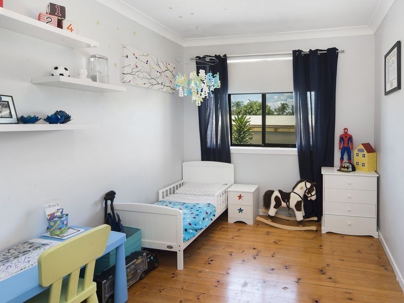 51 Jacaranda Avenue, Hollywell QLD 4216