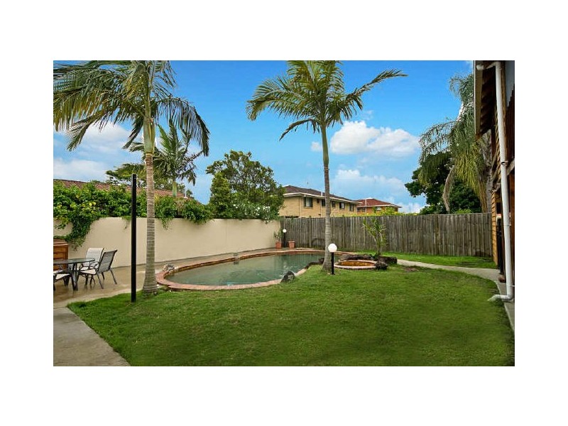 Paradise Point QLD 4216