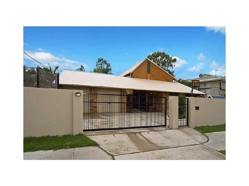 Paradise Point QLD 4216