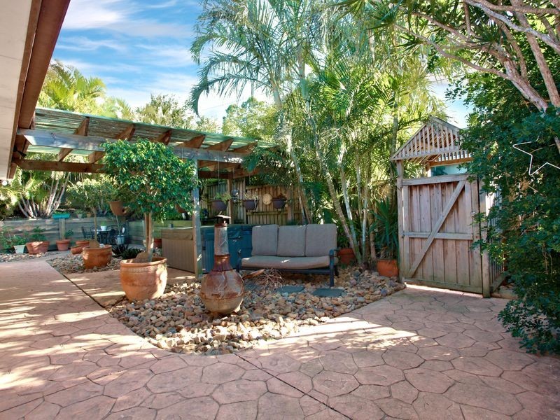 15 Jingella Street, Hope Island QLD 4212