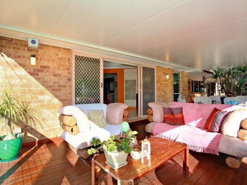 15 Jingella Street, Hope Island QLD 4212