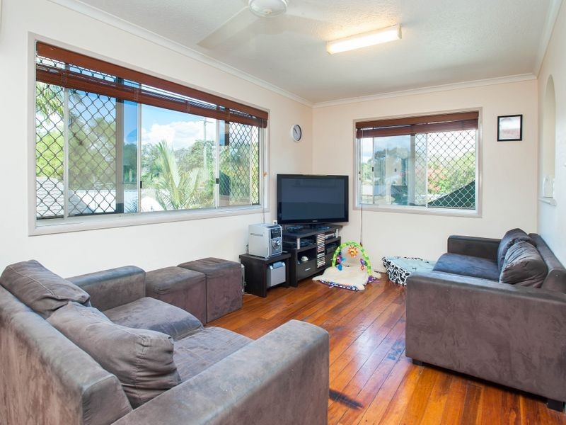 15 Iando Street, Coombabah QLD 4216