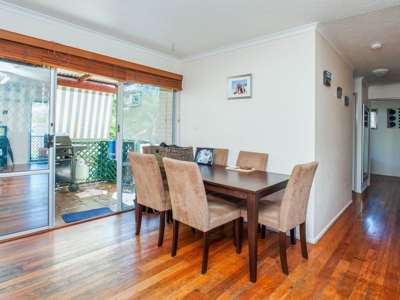 15 Iando Street, Coombabah QLD 4216