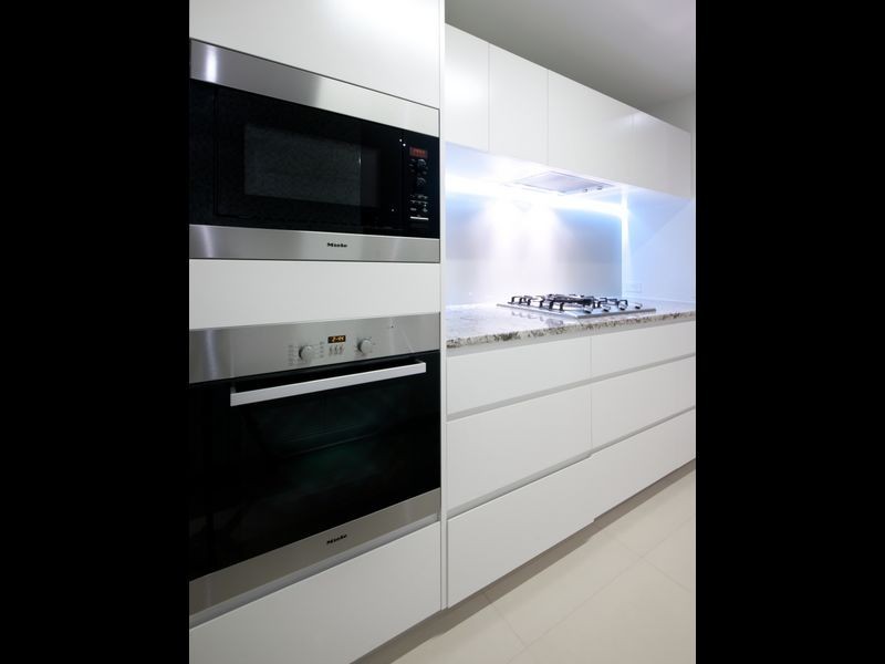 17 Killowill Avenue, Paradise Point QLD 4216