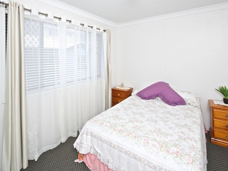 1/548 Marine Parade, Biggera Waters QLD 4216