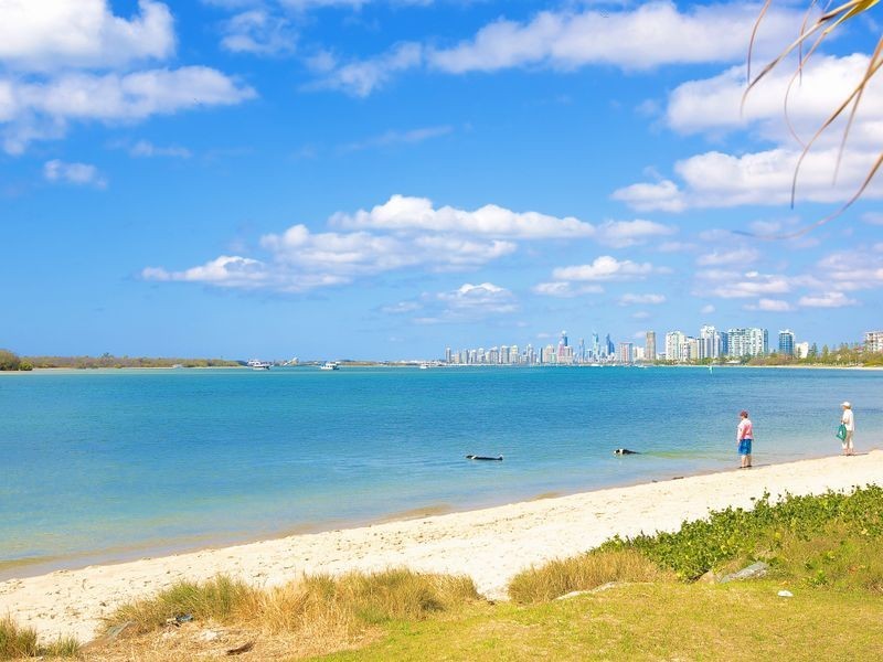 1/548 Marine Parade, Biggera Waters QLD 4216
