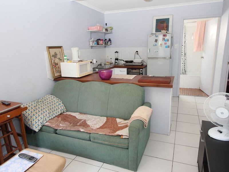 7/5-7 Proud Street, Labrador QLD 4215