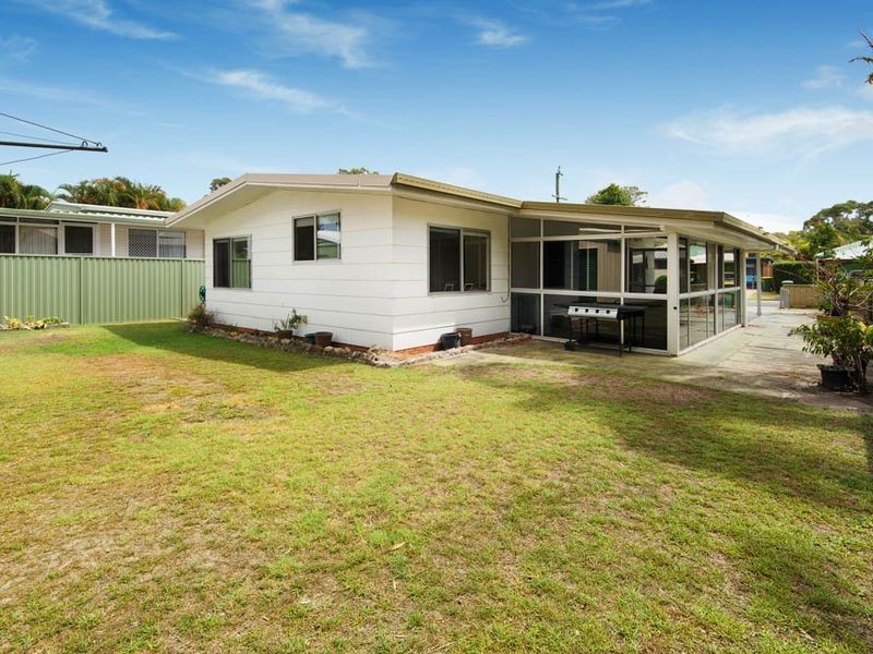 7 Iando Street, Coombabah QLD 4216