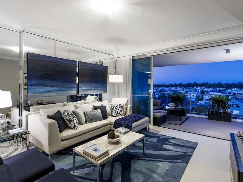 43 Harbour Town Drive, Biggera Waters QLD 4216