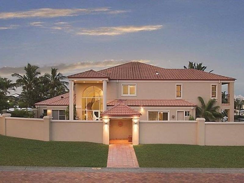 Sovereign Islands QLD 4216