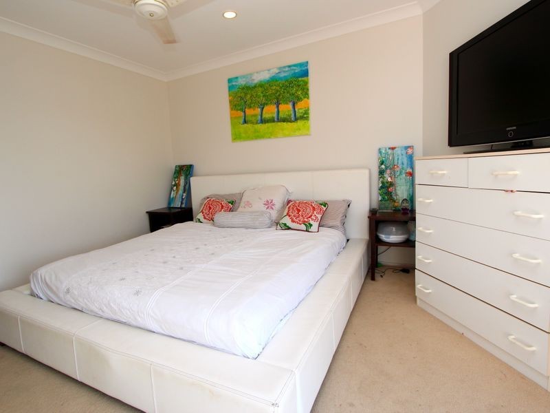 3/38 Abalone Avenue, Paradise Point QLD 4216