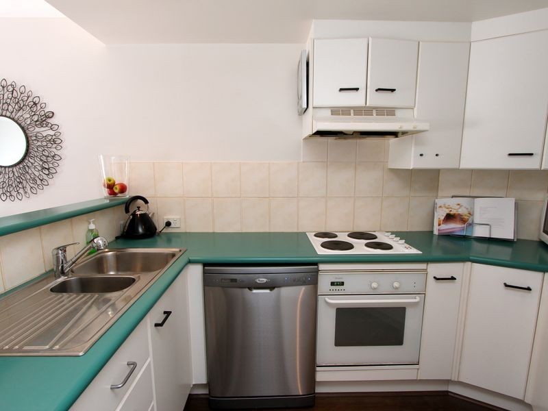 3/38 Abalone Avenue, Paradise Point QLD 4216