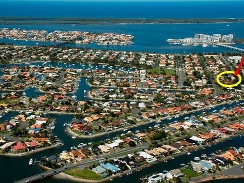 53 Bruce Avenue, Paradise Point QLD 4216