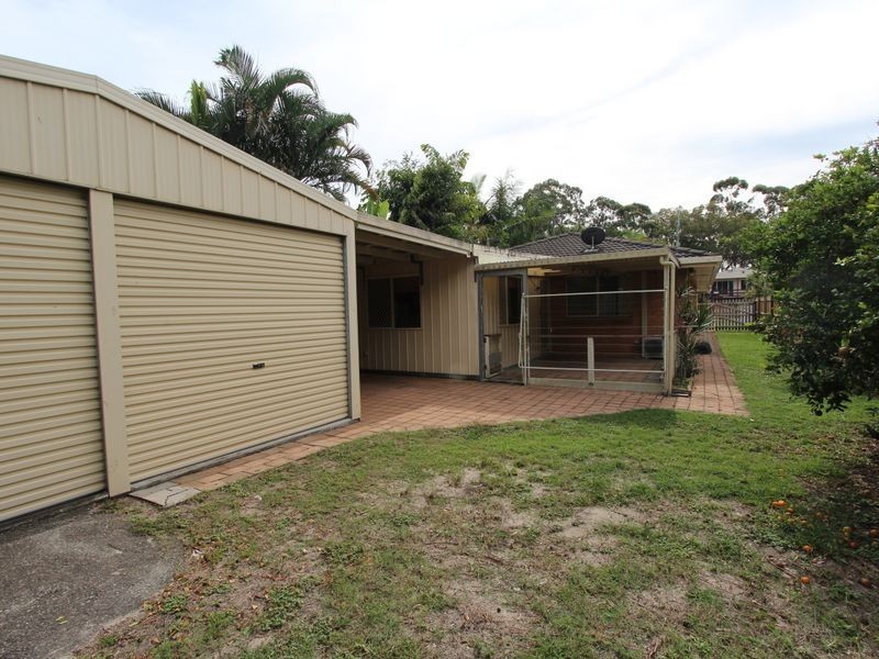19 Turana Street, Coombabah QLD 4216