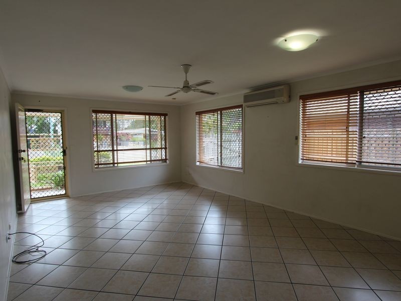 19 Turana Street, Coombabah QLD 4216