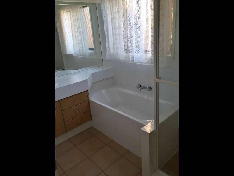 7 Myola Court, Coombabah QLD 4216