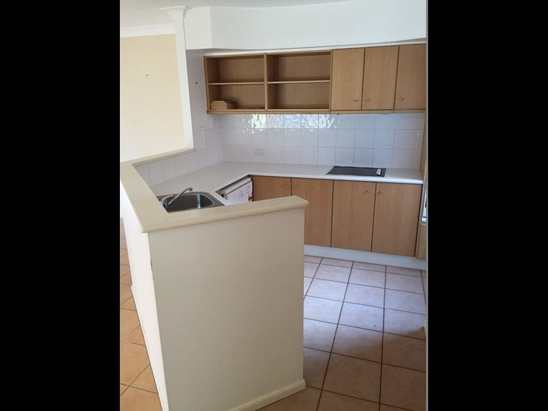 7 Myola Court, Coombabah QLD 4216