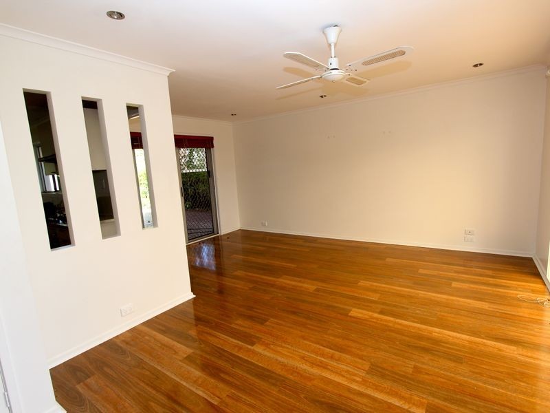 3 Abalone Avenue, Paradise Point QLD 4216