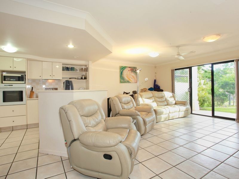 13/43 Myola Court, Coombabah QLD 4216